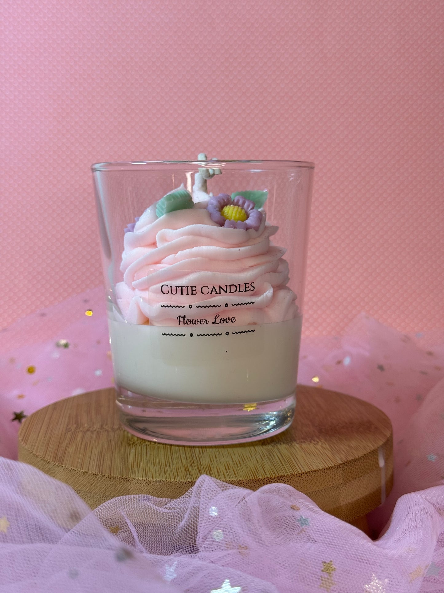 Flower Love - Sojawachskerze Lila Blumen Duft - Dessertkerze